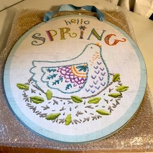 Primitives by Kathy “Hello Spring” hang up